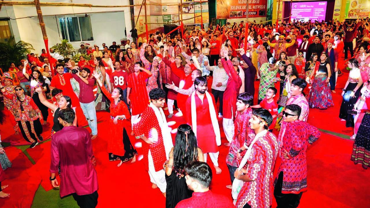 પ્રતીકાત્મક તસવીર